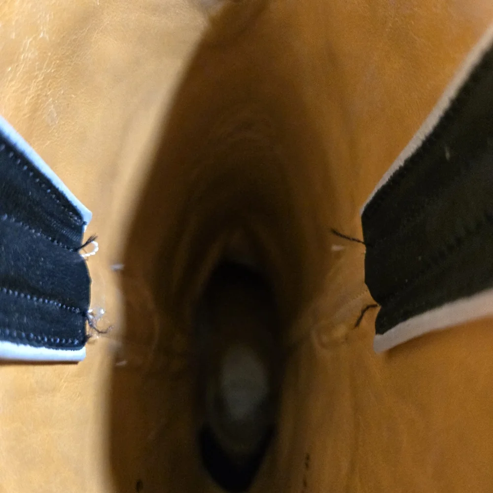 Lucchese Hypnotic sqare toe in black and bone - Picture 10 of 13